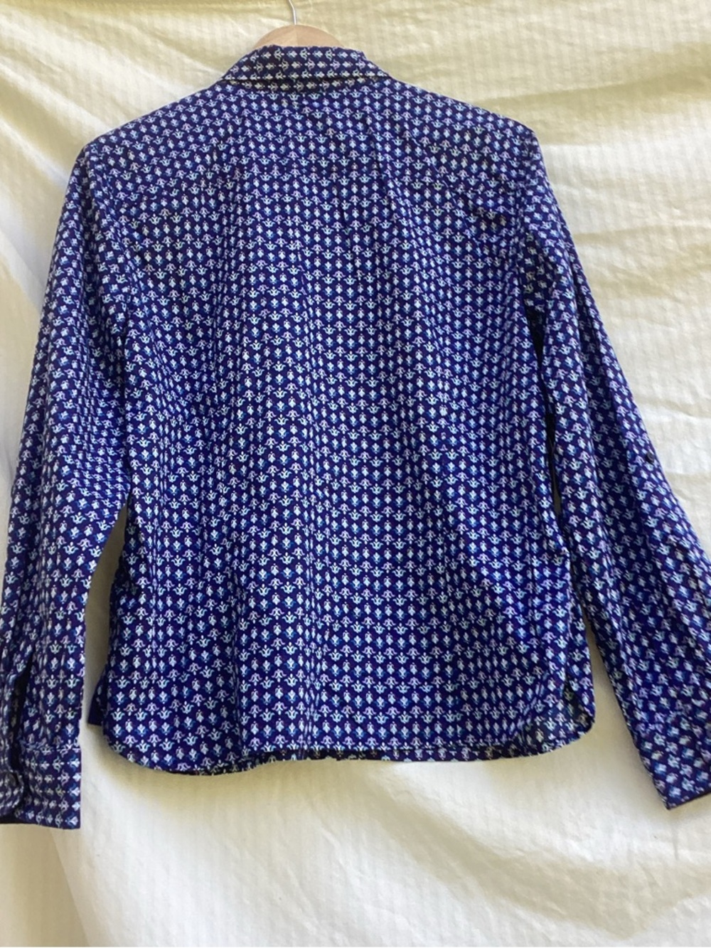 Talbots Blue Printed Button-Down Shirt, size medium - Picture 8 of 9